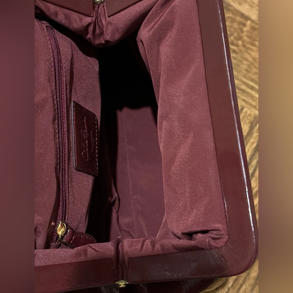 Vintage Cole Haan Burgundy Red Patent Leather Bag Purse Gold Accents - Picture 10 of 10
